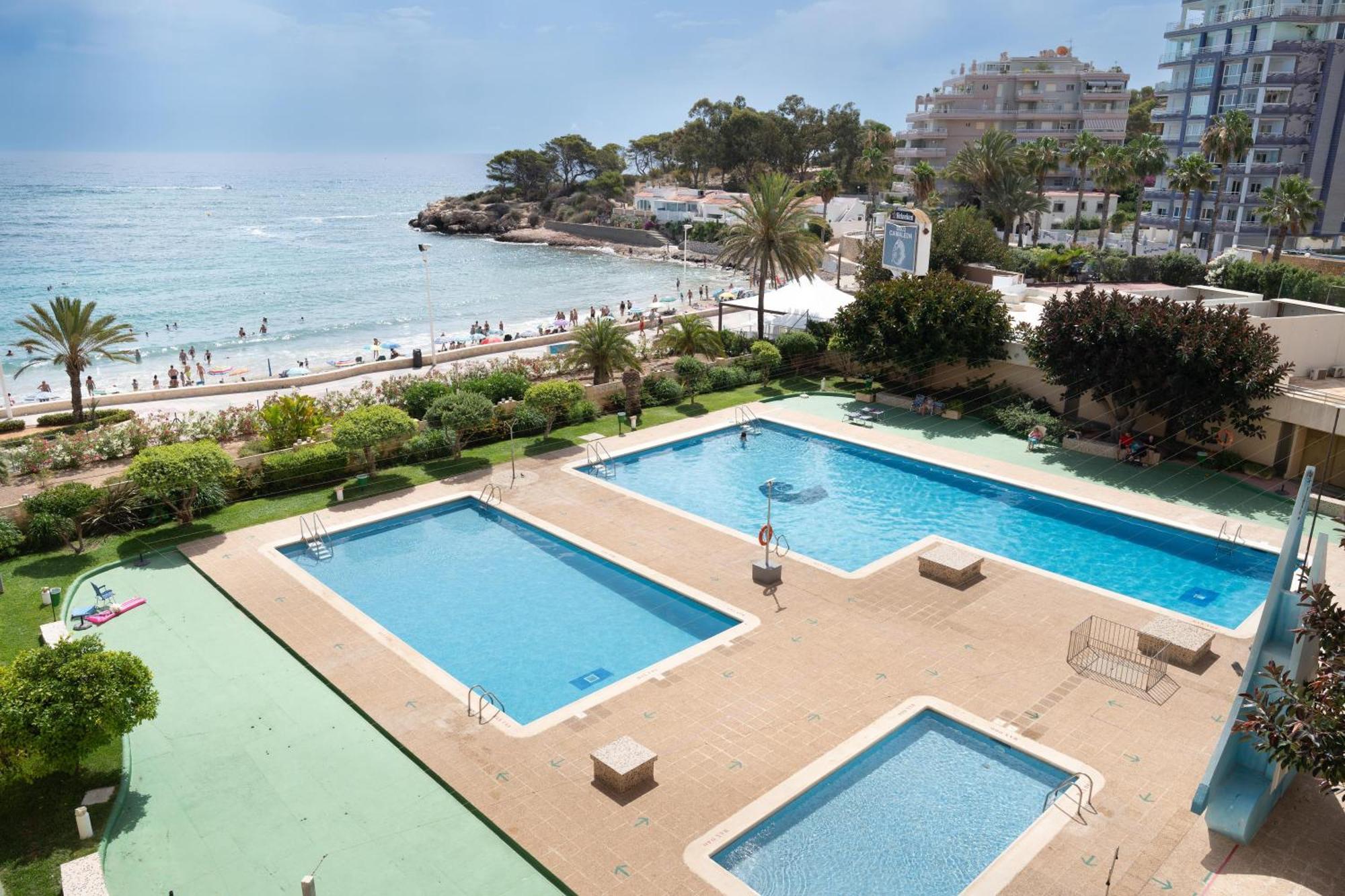 Voramar II On The Beach Калпе Екстериор снимка